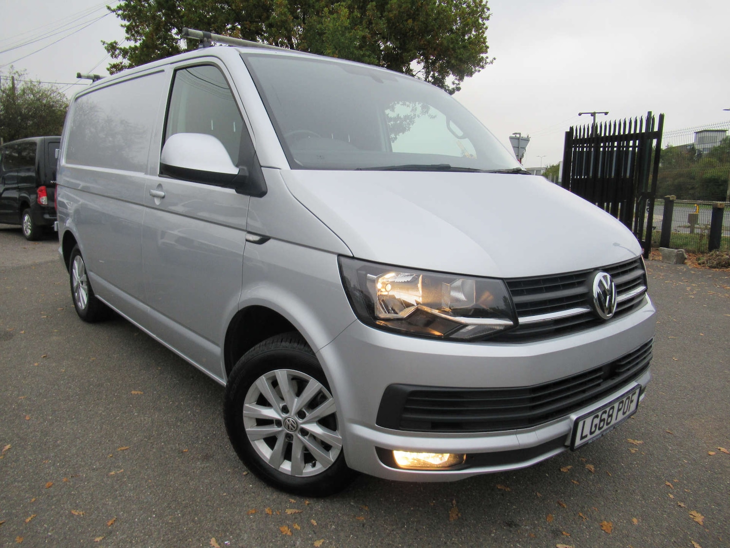 Used Volkswagen Transporter 2018 for sale - 76601010: Photo 30