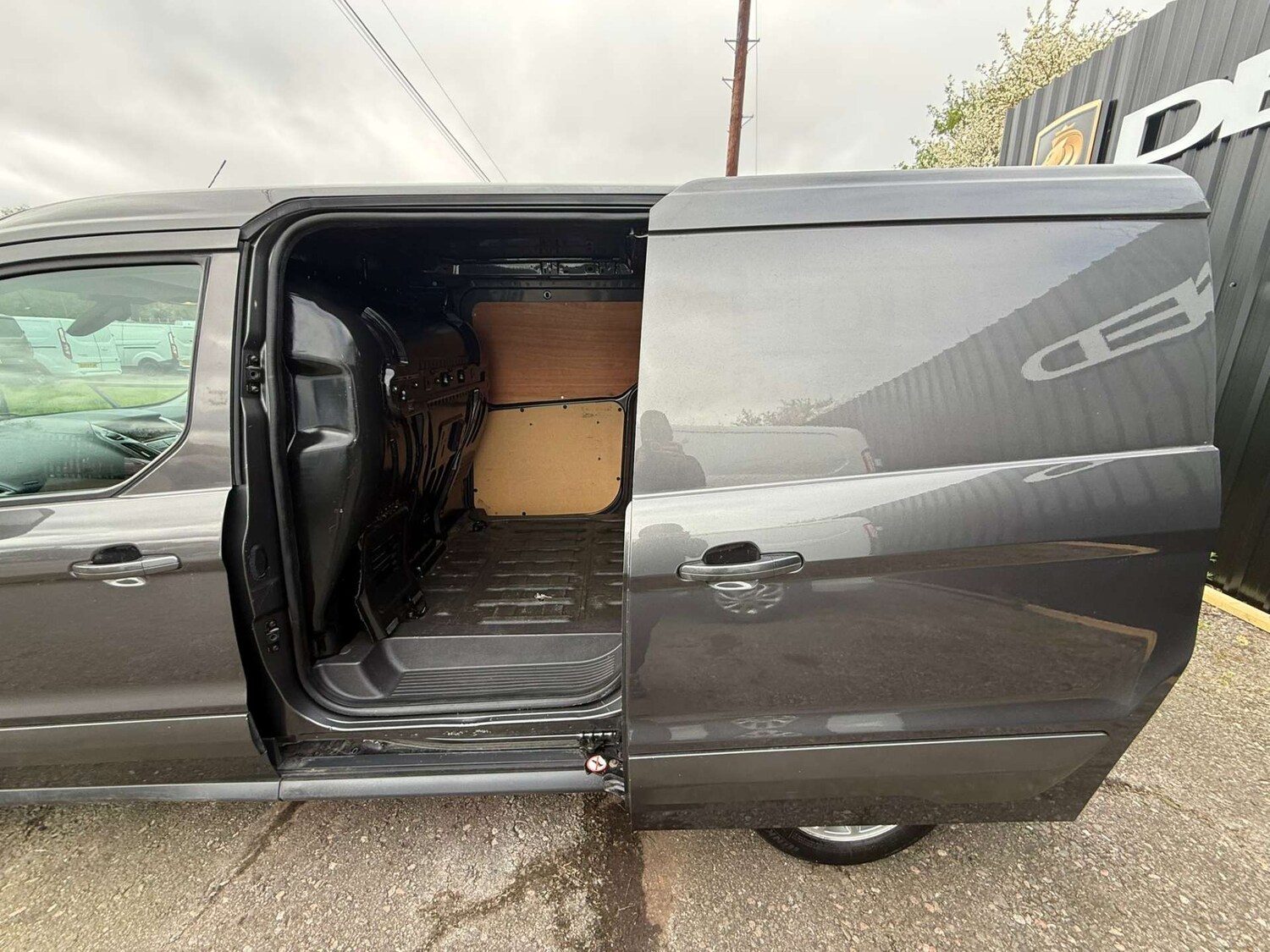 Used Ford Transit Connect 2018 for sale - 78124681: Photo 13