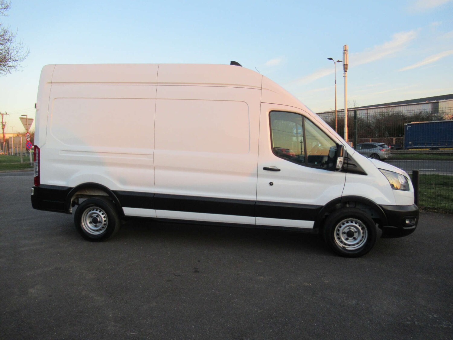 Used Ford Transit 2022 for sale - 76363864: Photo 10
