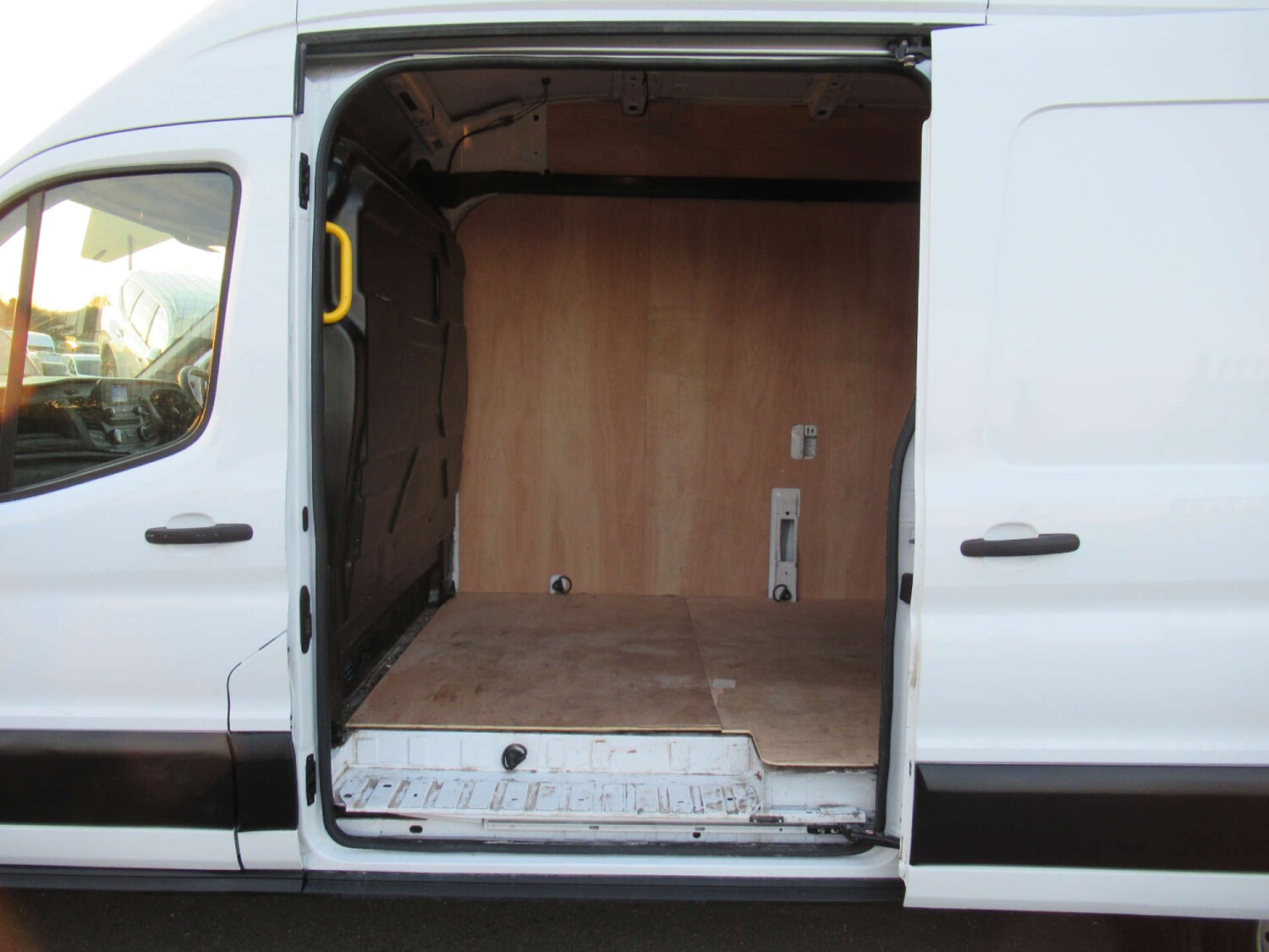 Used Ford Transit 2022 for sale - 76363864: Photo 4