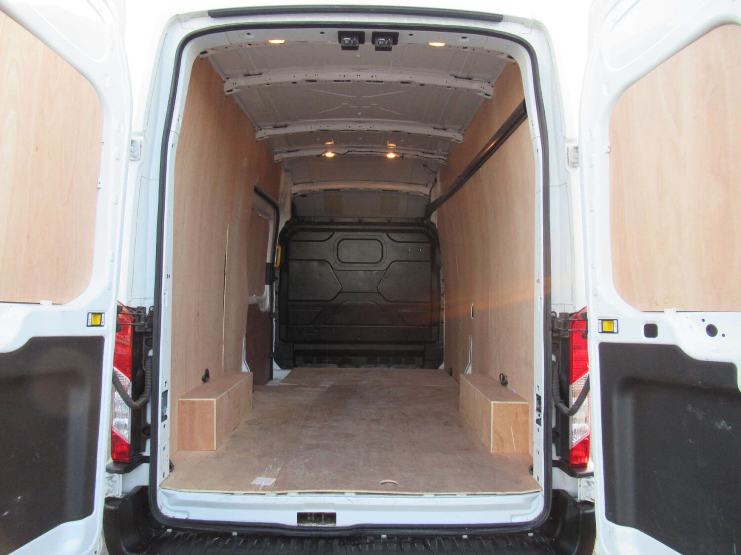 Used Ford Transit 2022 for sale - 76363864: Photo 8
