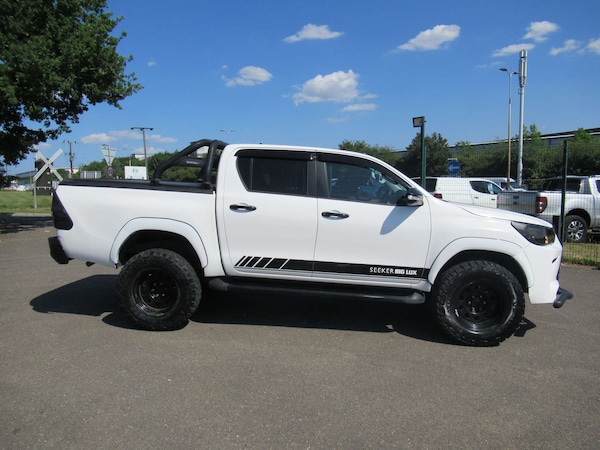 Used Toyota Hilux 2017 for sale - 75622509: Photo 13