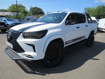 Used Toyota Hilux 2017 for sale - 75622509: Photo