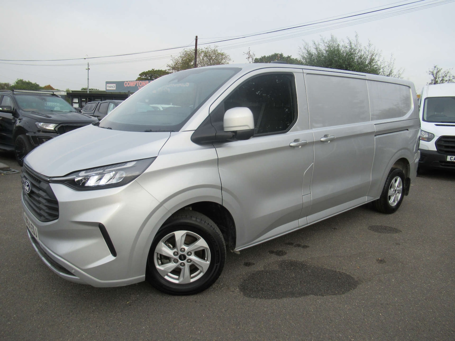 Used Ford Transit Custom 2024 for sale - 76600955: Photo 1