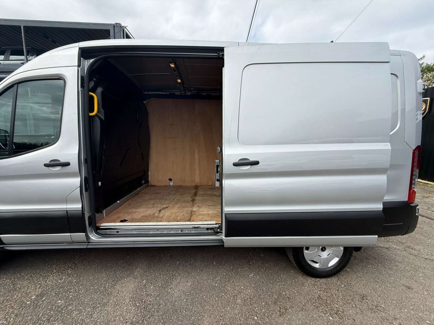 Used Ford Transit 2024 for sale - 78108346: Photo 15