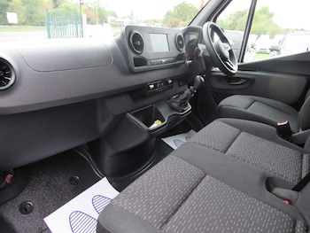 Used Mercedes-Benz Sprinter 2022 for sale - 76232958: Photo