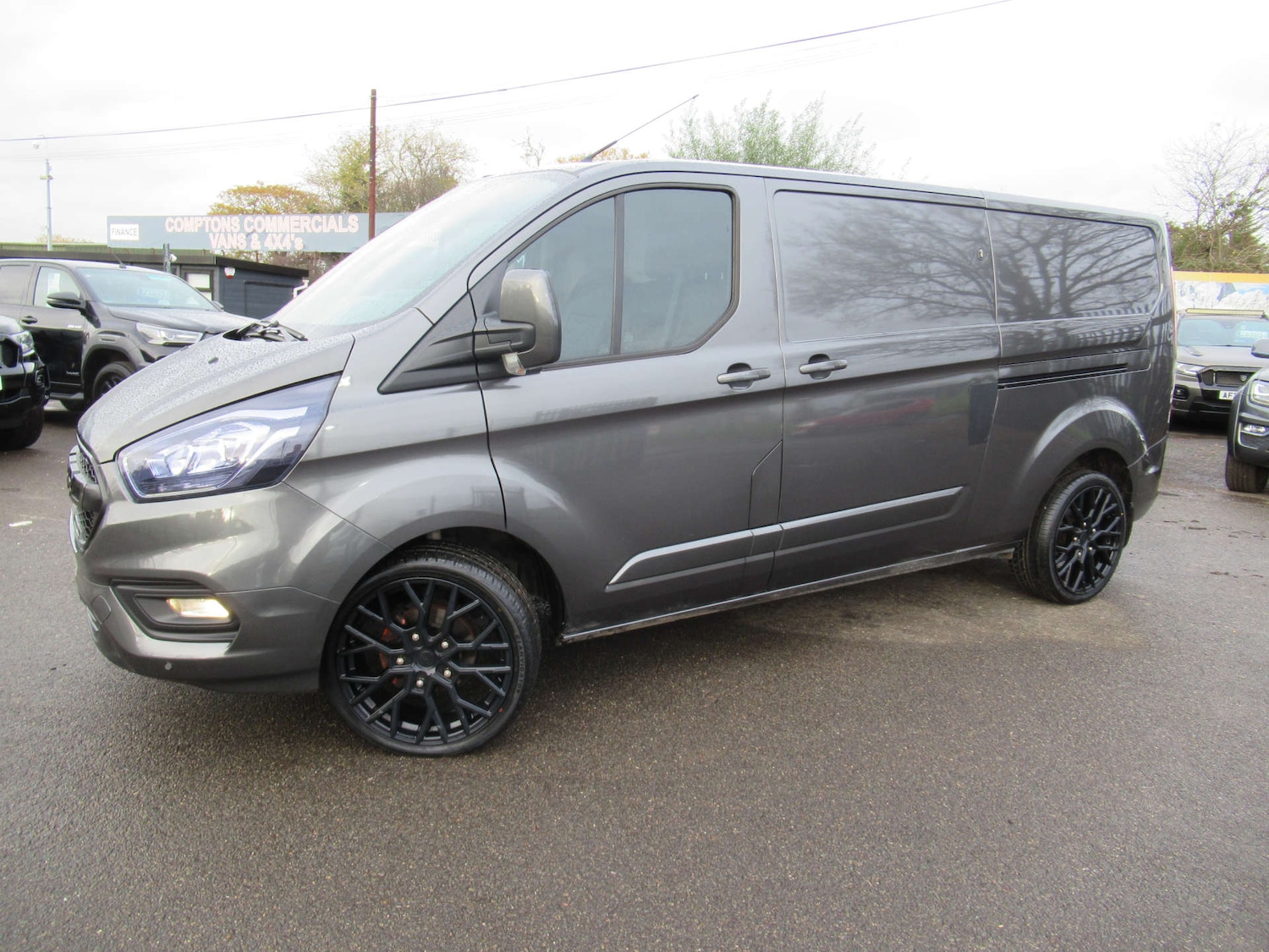 Used Ford Transit Custom 2020 for sale - 76748554: Photo 2