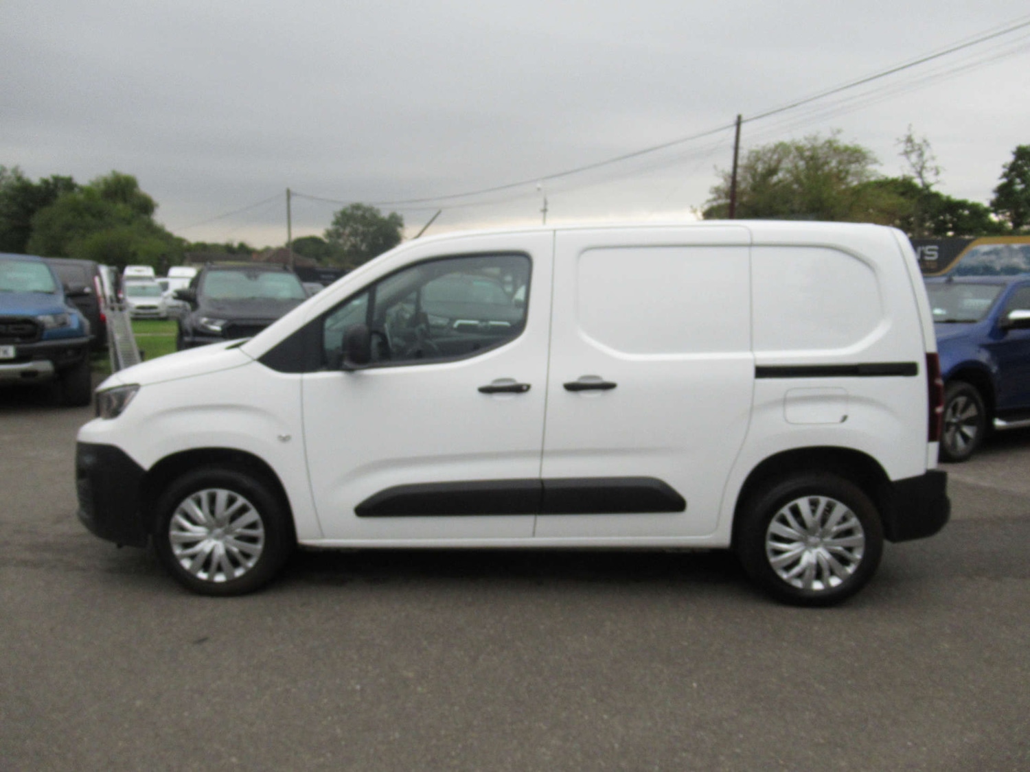 Used Peugeot Partner 2021 for sale - 76277930: Photo 4