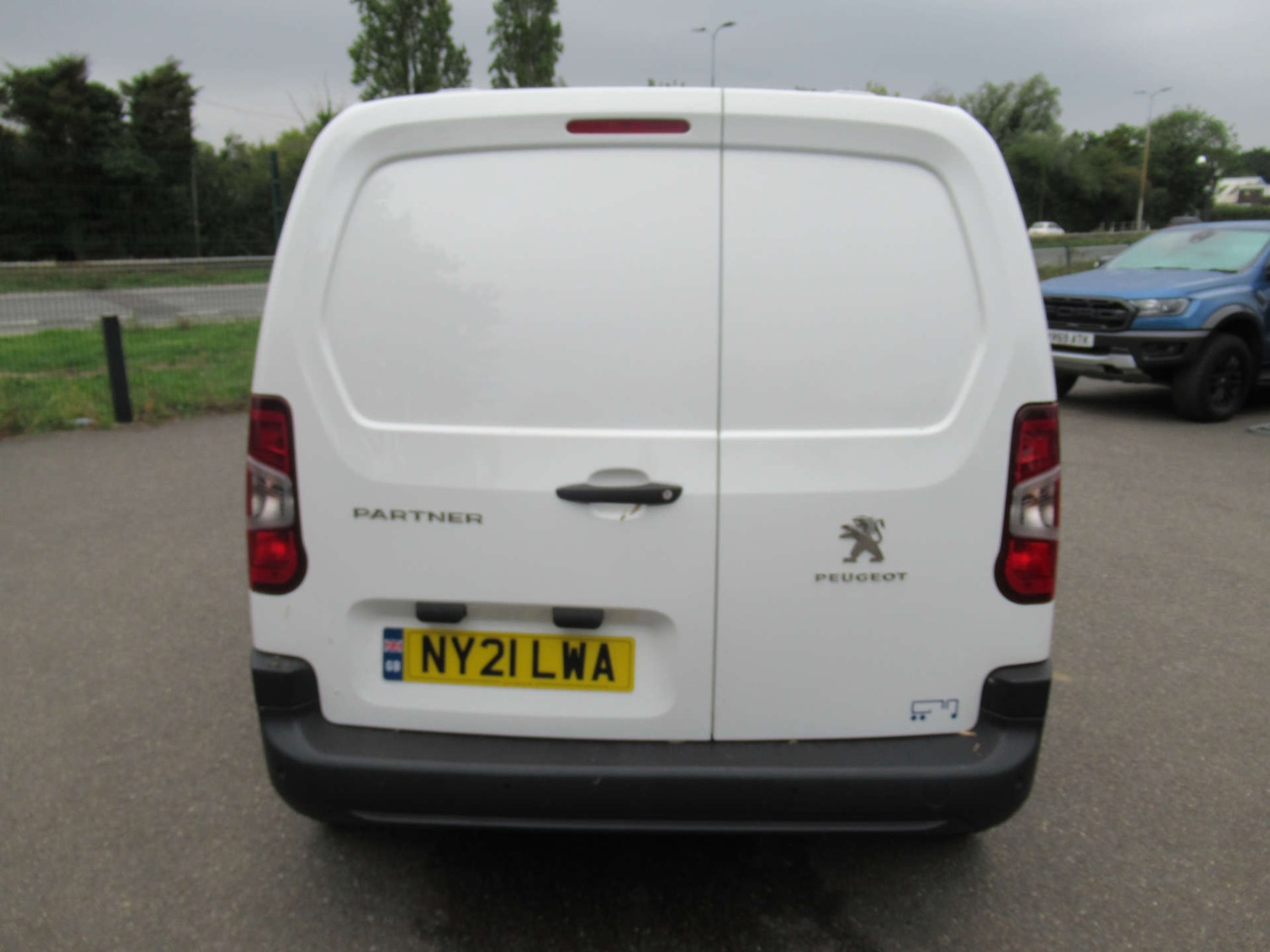 Used Peugeot Partner 2021 for sale - 76277930: Photo 9