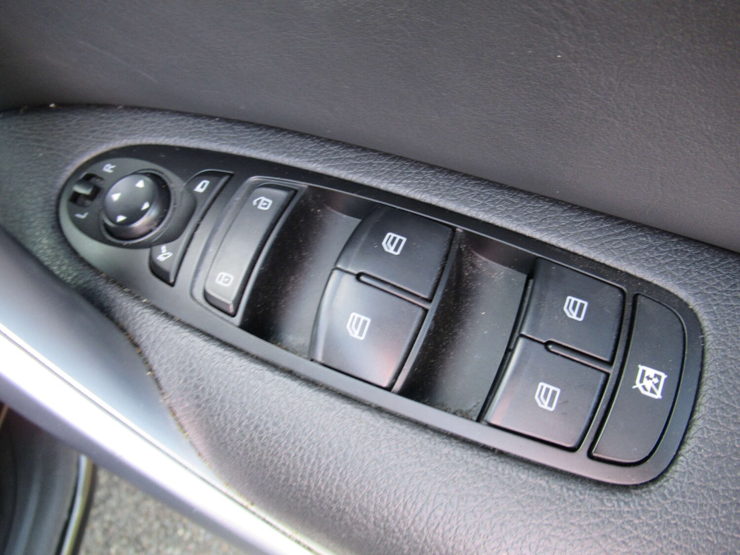 Used Mercedes-Benz X Class 2020 for sale - 76654148: Photo 34