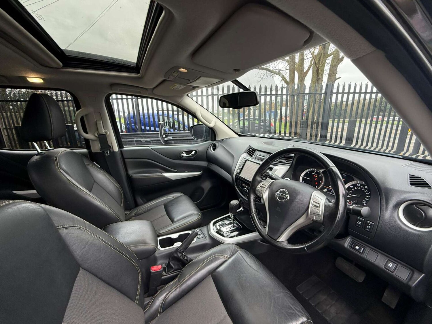 Used Nissan Navara 2019 for sale - 77730188: Photo 25