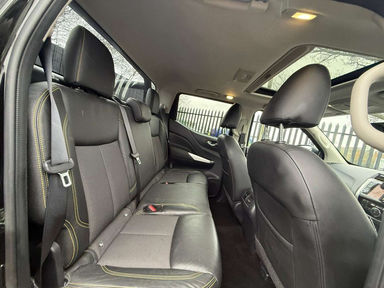 Used Nissan Navara 2019 for sale - 77730188: Photo 38