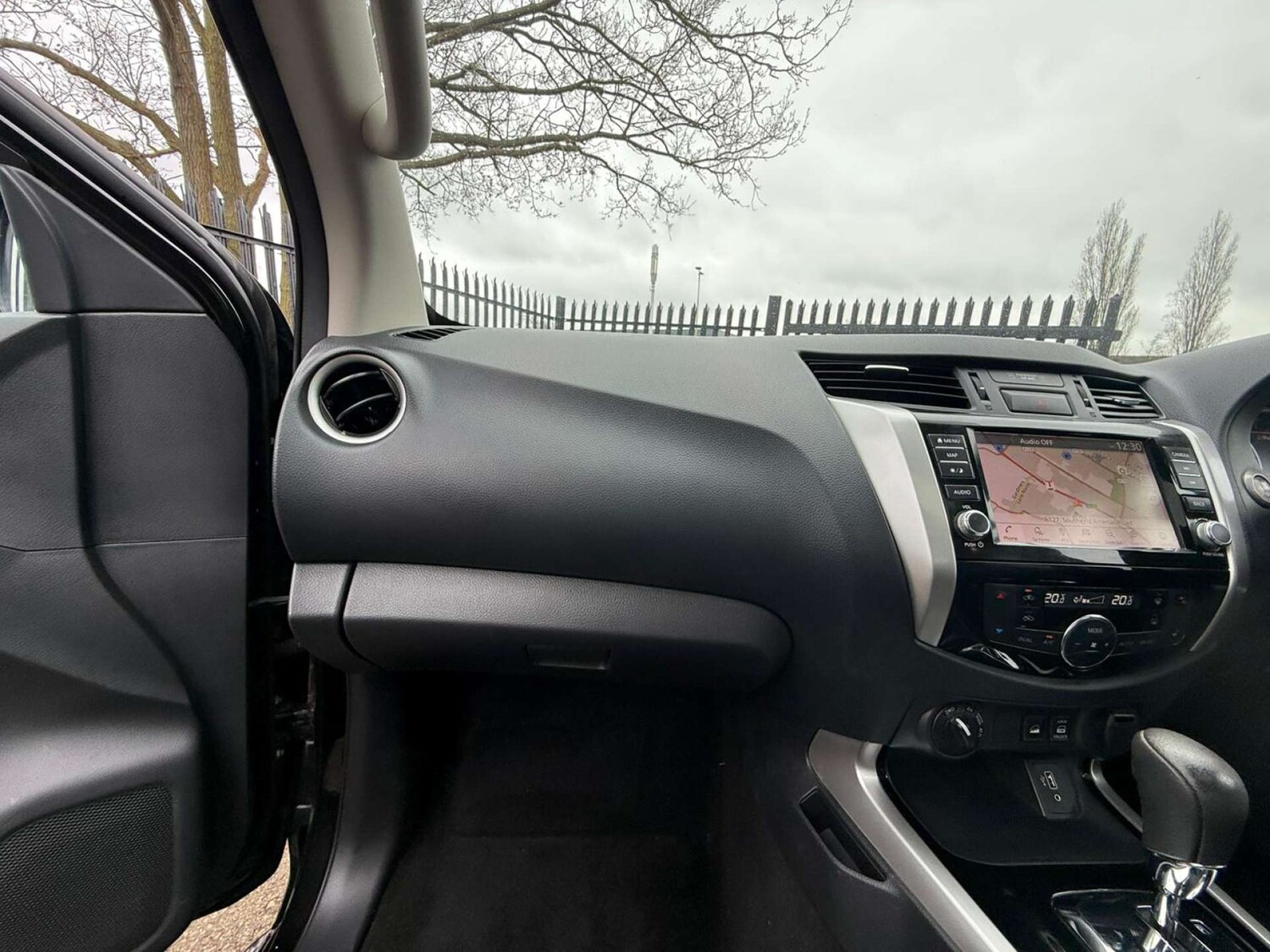 Used Nissan Navara 2019 for sale - 77730188: Photo 48