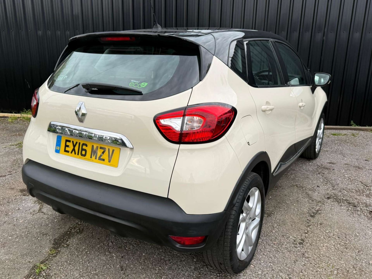 Used Renault Captur 2016 for sale - 78106665: Photo 12