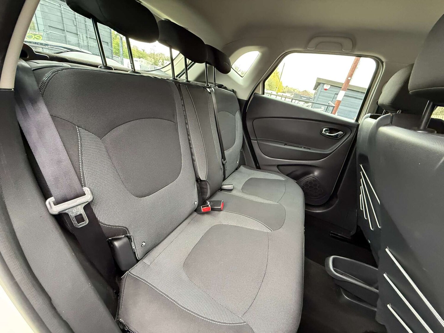 Used Renault Captur 2016 for sale - 78106665: Photo 36