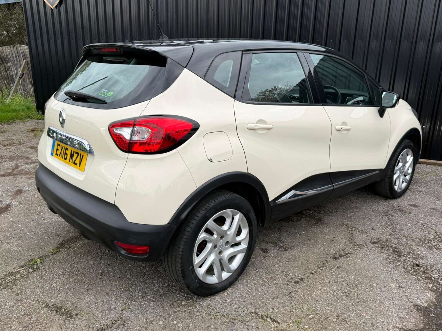 Used Renault Captur 2016 for sale - 78106665: Photo 51