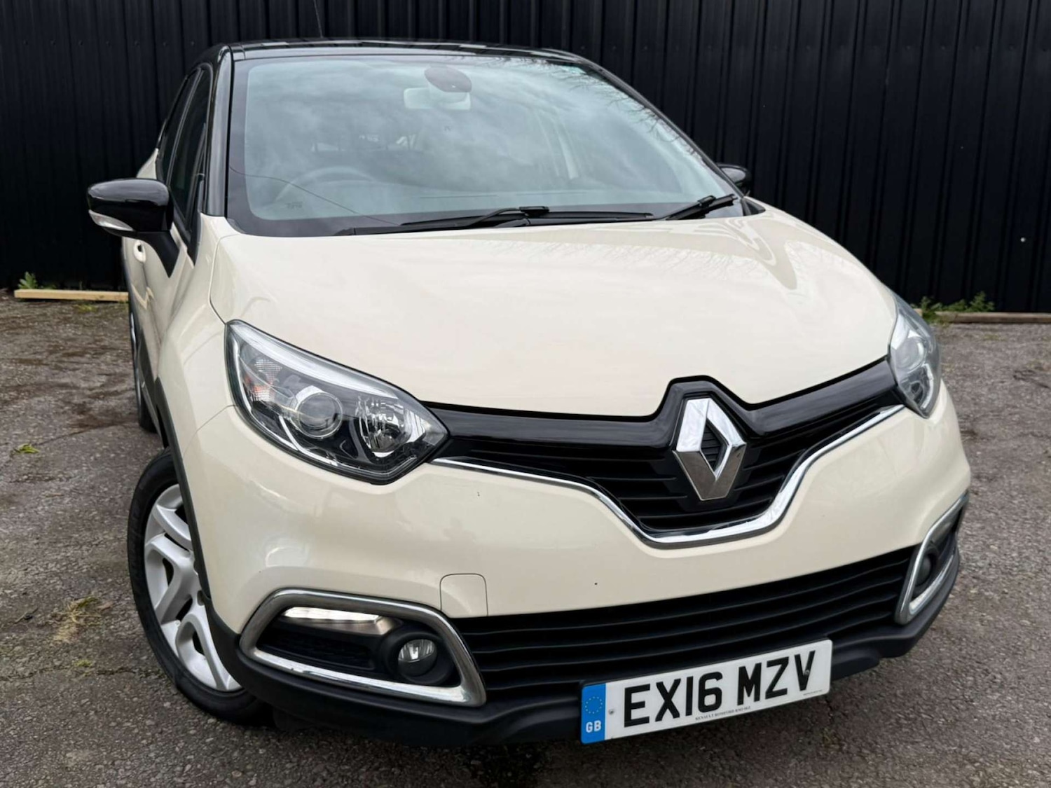 Used Renault Captur 2016 for sale - 78106665: Photo 63