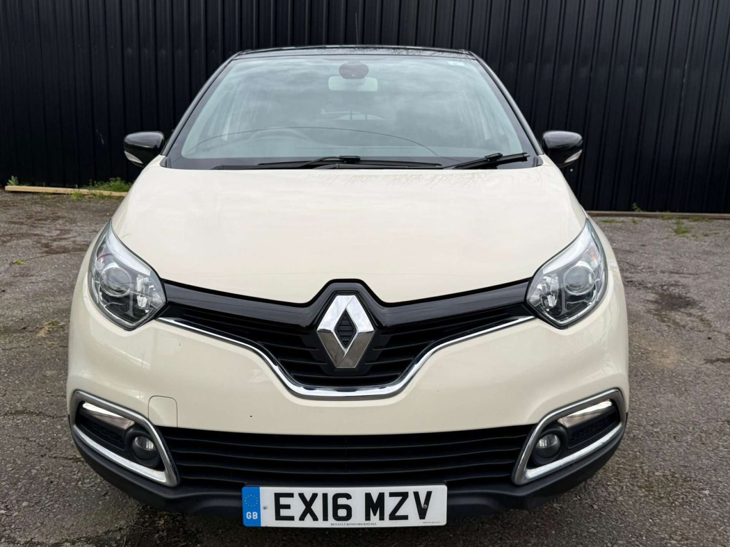 Used Renault Captur 2016 for sale - 78106665: Photo 7