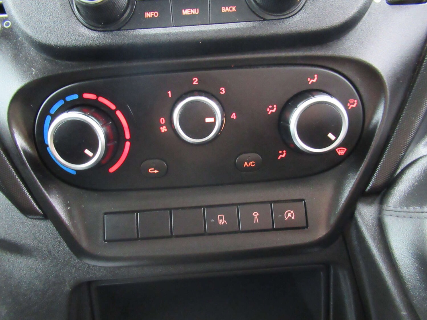 Used Iveco Daily 2022 for sale - 76948218: Photo 17