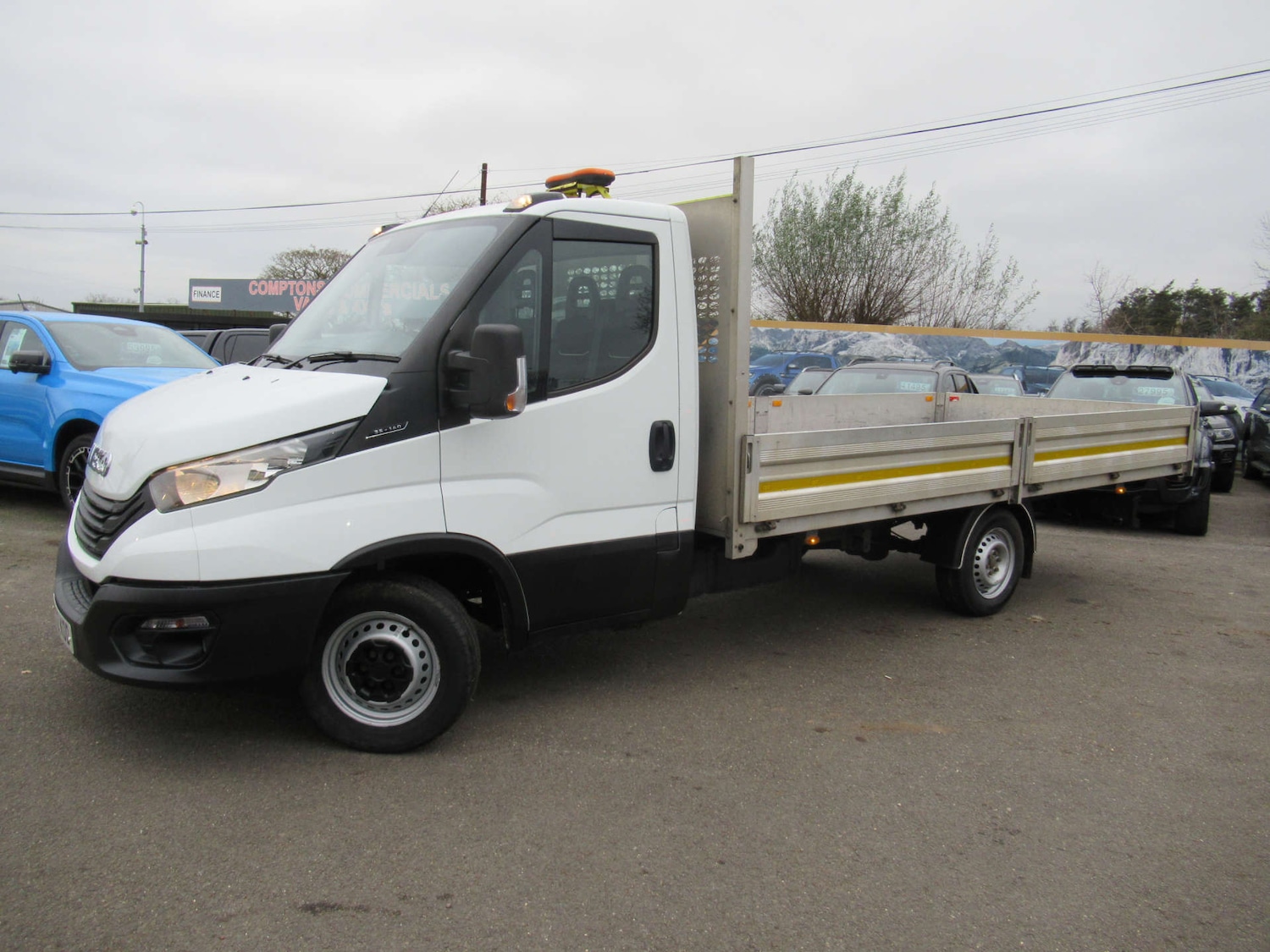 Used Iveco Daily 2022 for sale - 76948218: Photo 2