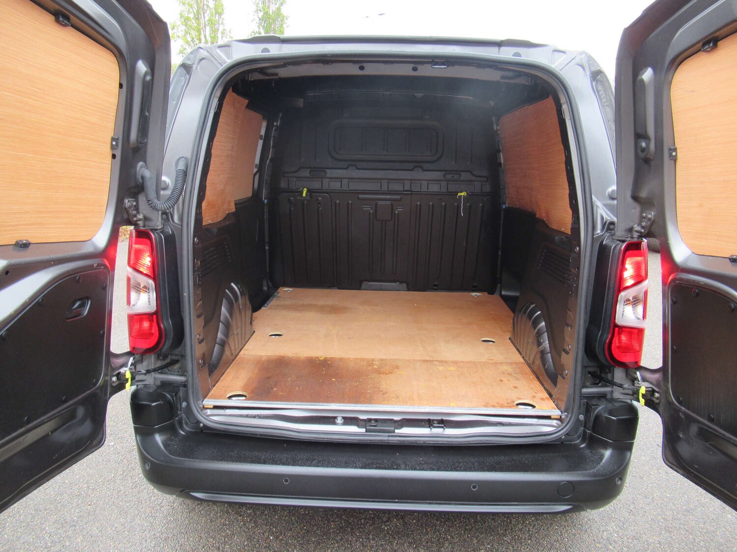 Used Peugeot Partner 2022 for sale - 76422556: Photo 10