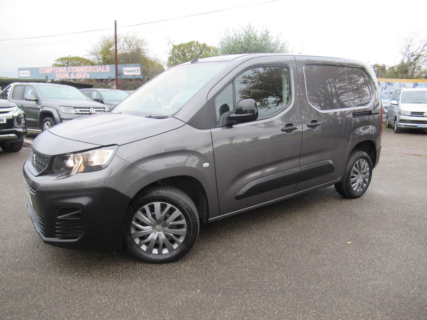 Used Peugeot Partner 2022 for sale - 76422556: Photo 2