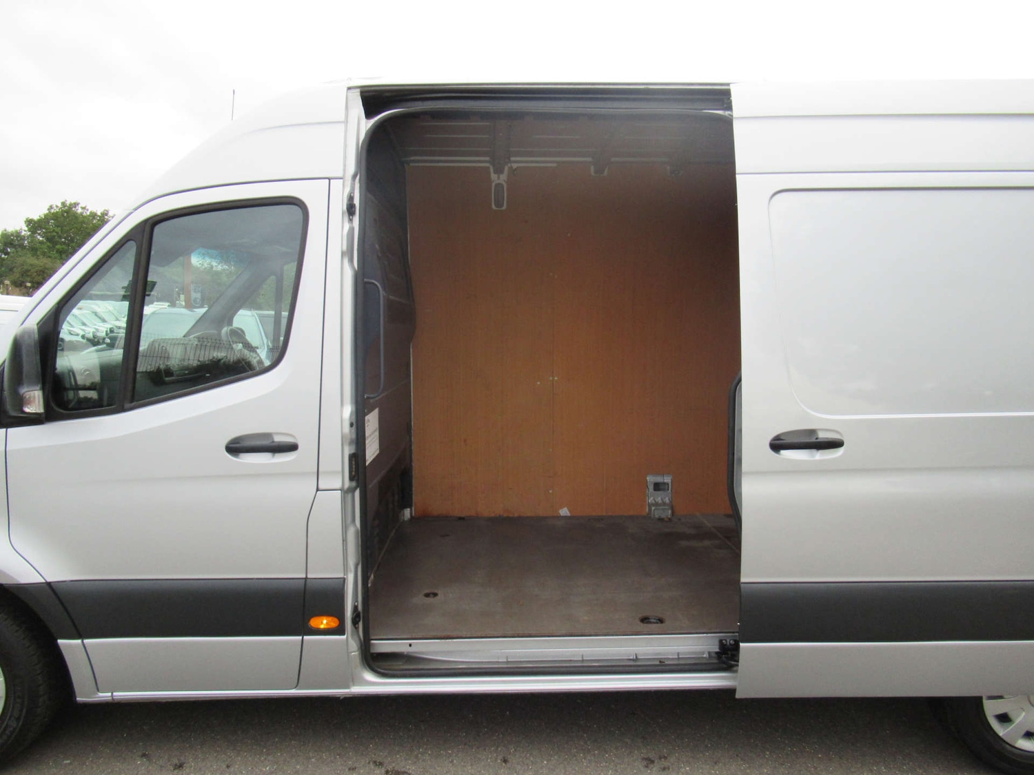 Used Mercedes-Benz Sprinter 2022 for sale - 76363628: Photo 6
