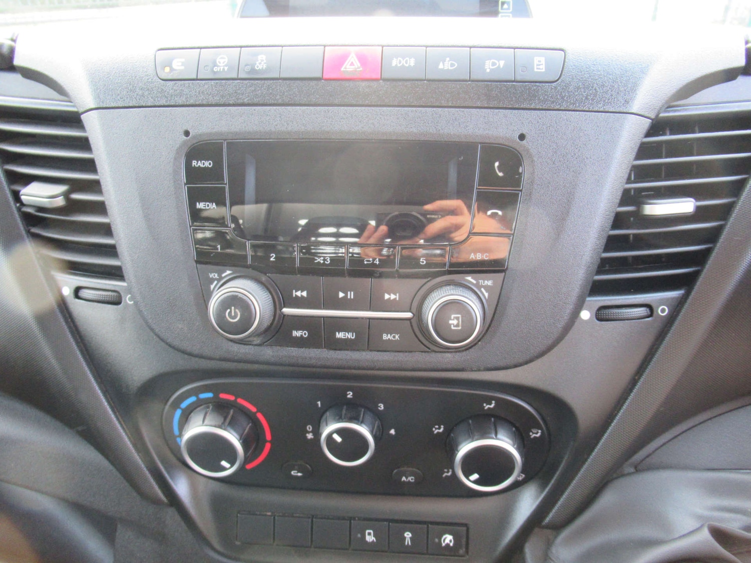 Used Iveco Daily 2023 for sale - 77247849: Photo 14