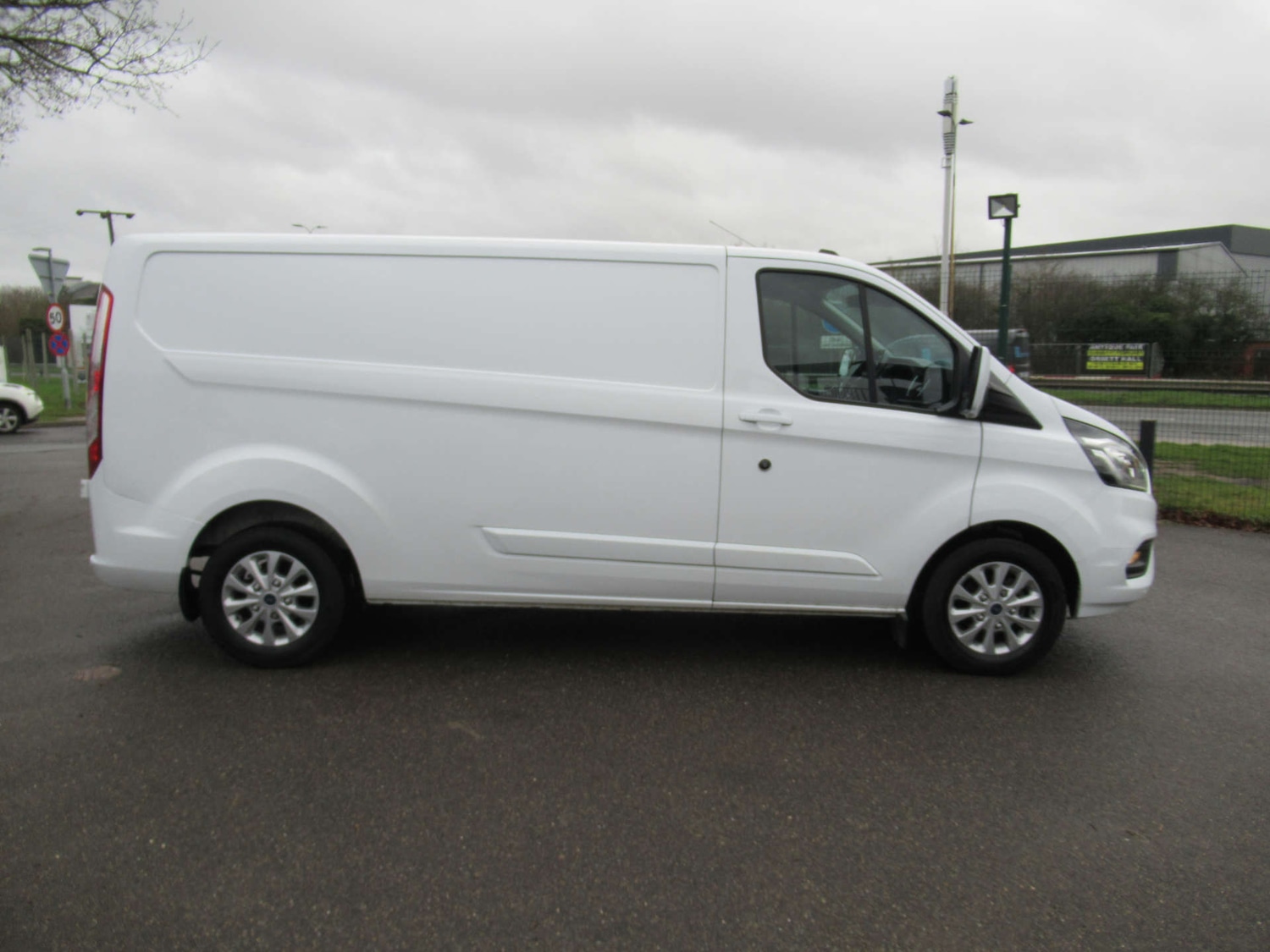 Used Ford Transit Custom 2023 for sale - 77299369: Photo 18