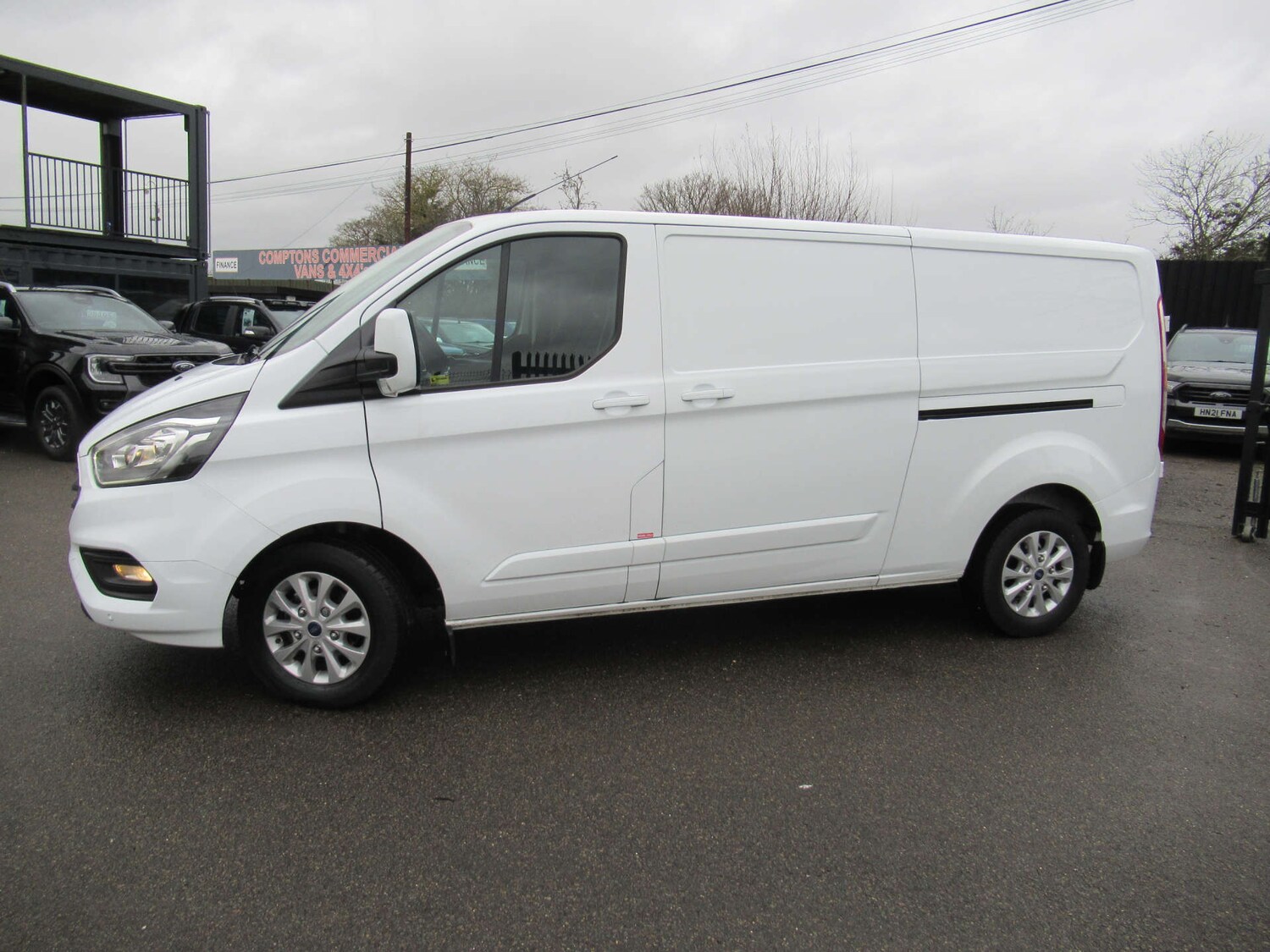 Used Ford Transit Custom 2023 for sale - 77299369: Photo 3