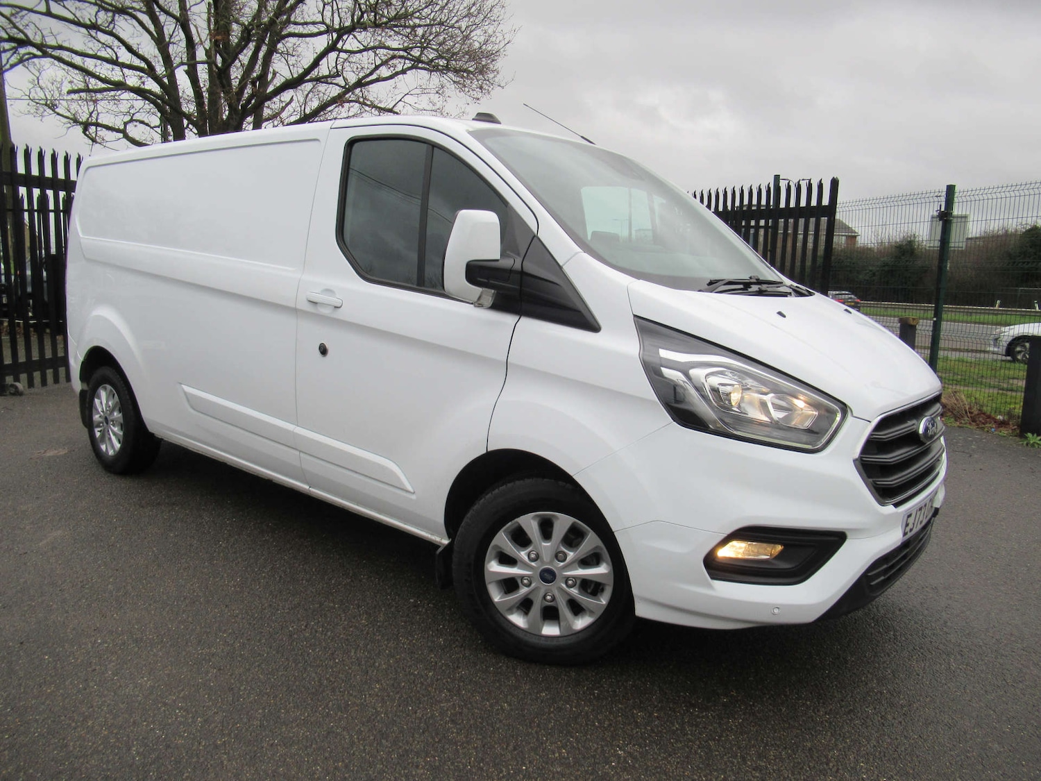 Used Ford Transit Custom 2023 for sale - 77299369: Photo 32