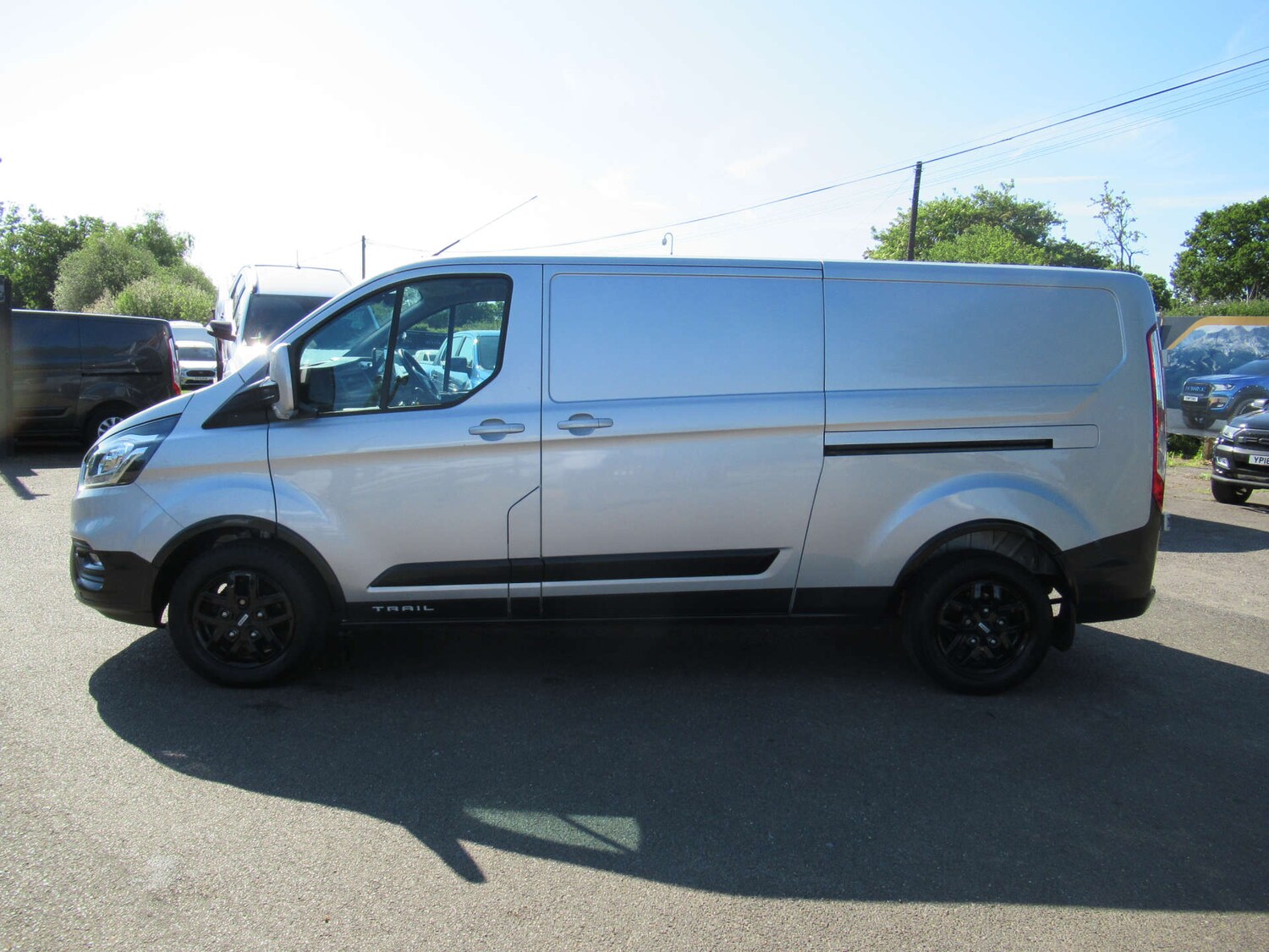 Used Ford Transit Custom 2023 for sale - 76363730: Photo 4