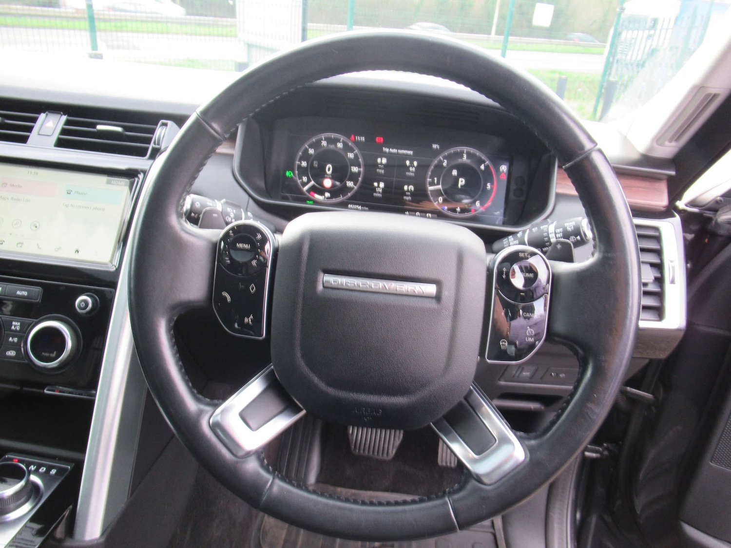 Used Land Rover Discovery 2019 for sale - 77529383: Photo 26