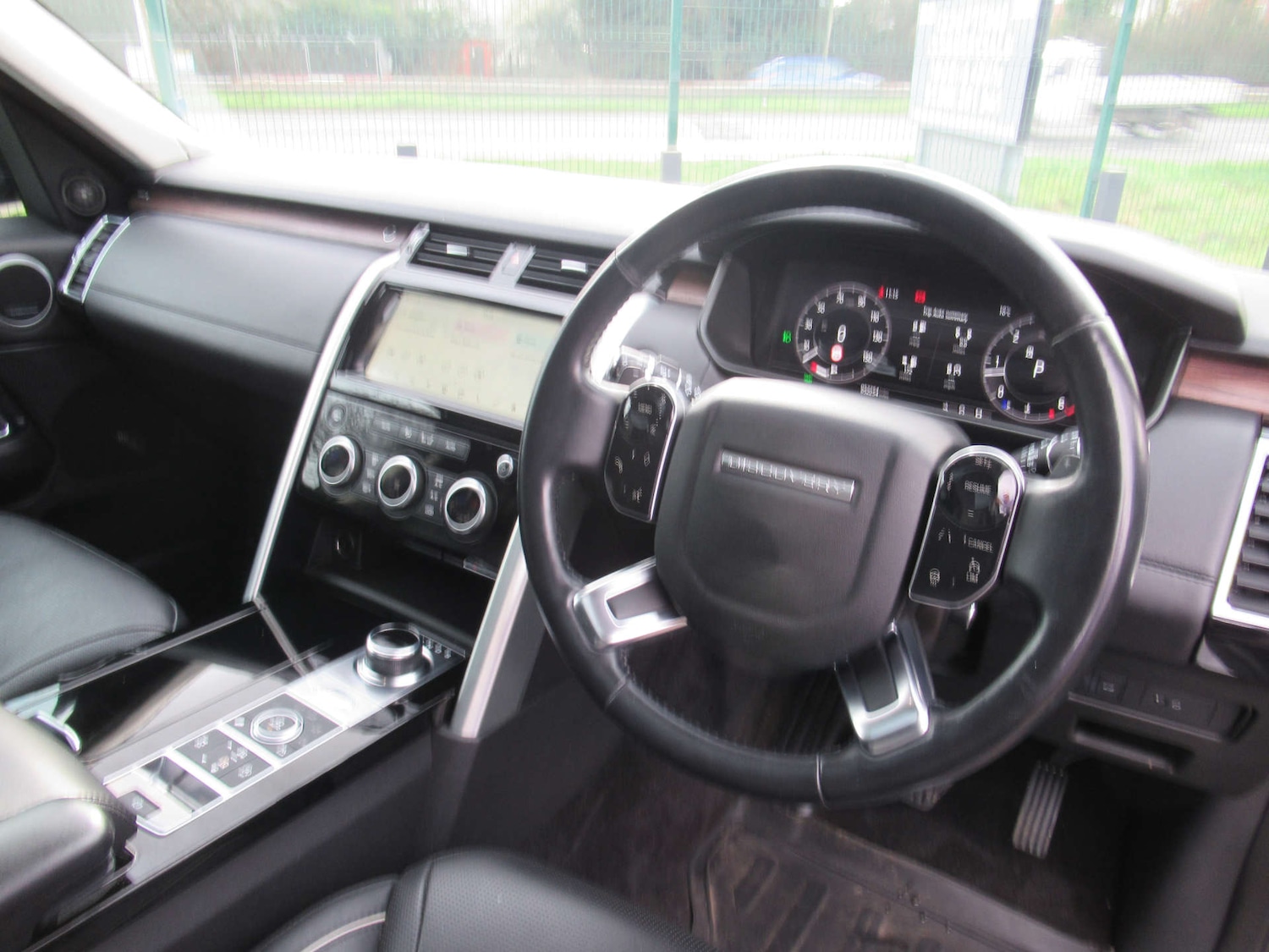 Used Land Rover Discovery 2019 for sale - 77529383: Photo 27