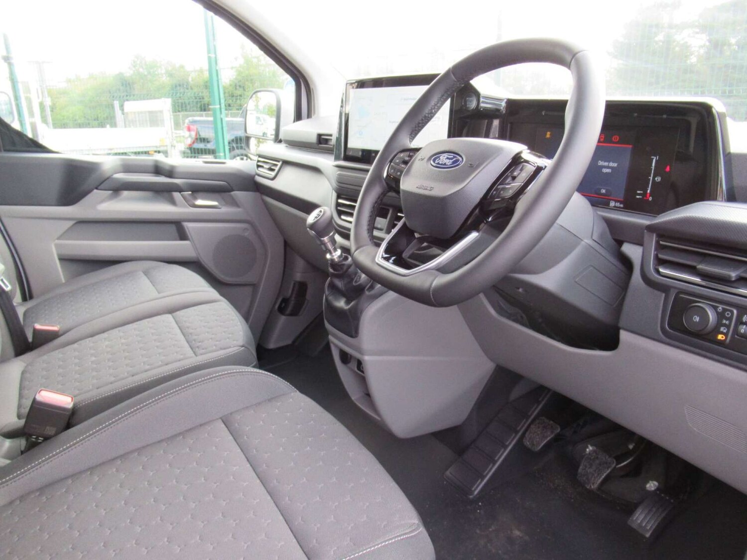 Used Ford Transit Custom 2024 for sale - 76363918: Photo 14