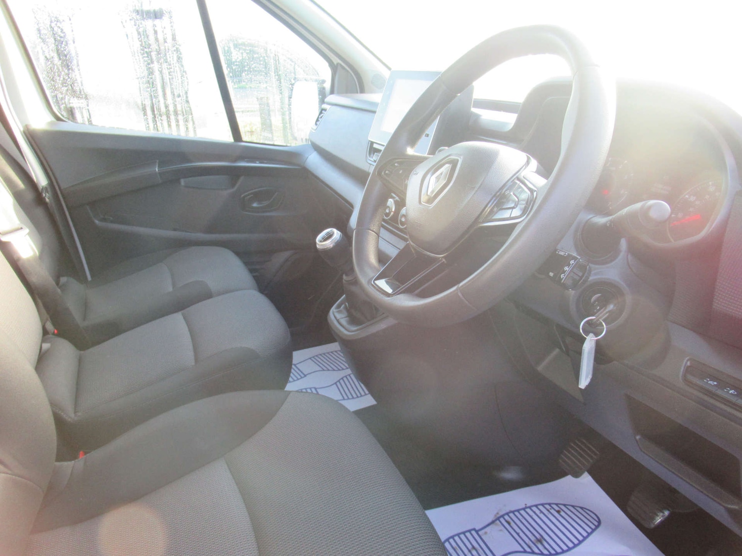 Used Renault Trafic 2023 for sale - 77022300: Photo 16