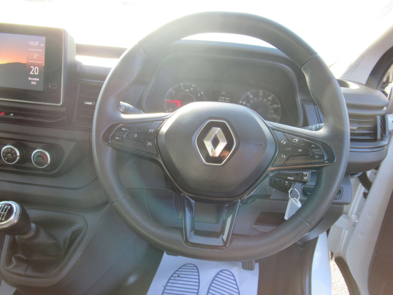 Used Renault Trafic 2023 for sale - 77022300: Photo 23