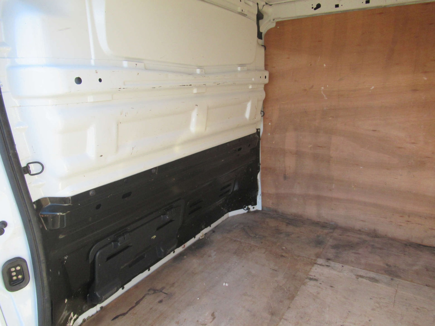 Used Renault Trafic 2023 for sale - 77022300: Photo 8