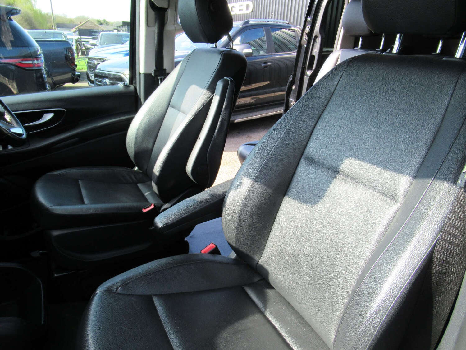 Used Mercedes-Benz Vito 2020 for sale - 77735067: Photo 11