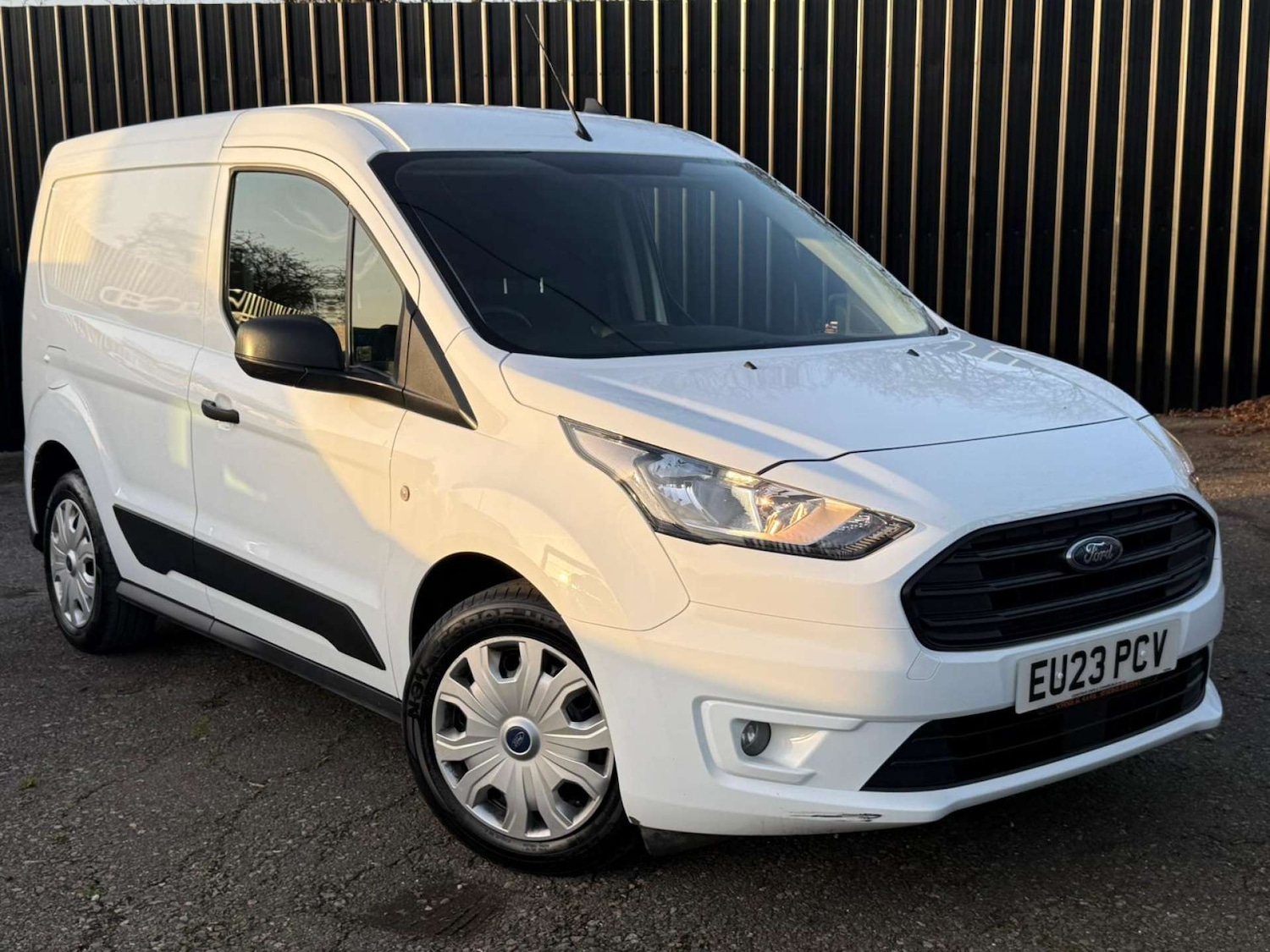 Used Ford Transit Connect 2023 for sale - 77687376: Photo 1