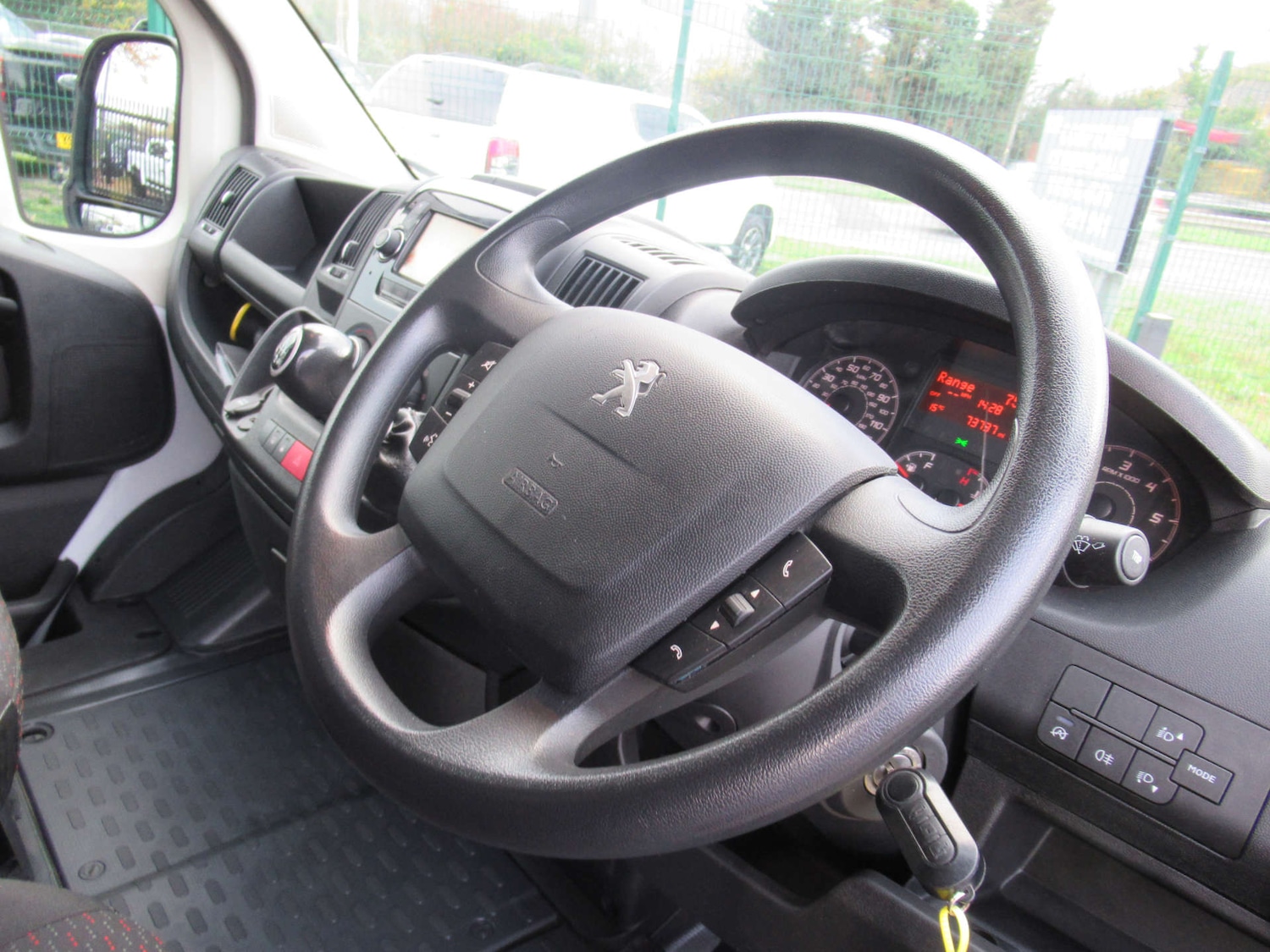 Used Peugeot Boxer 2022 for sale - 76479003: Photo 26