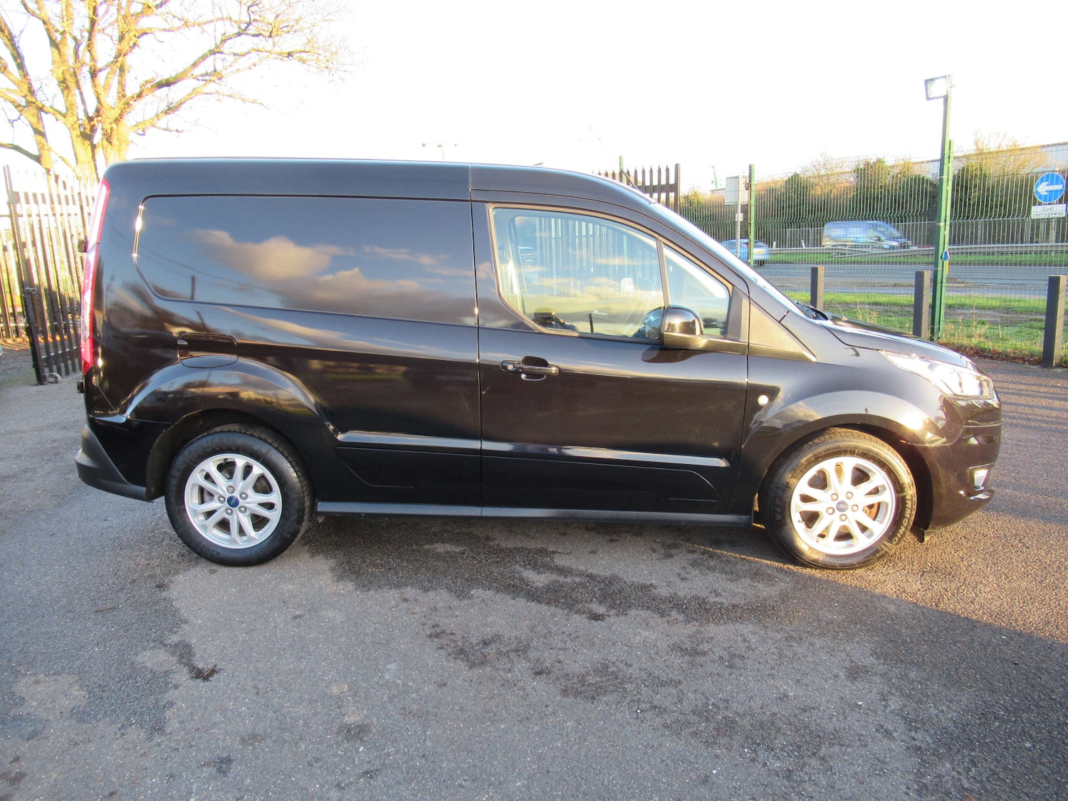 Used Ford Transit Connect 2022 for sale - 76830089: Photo 15