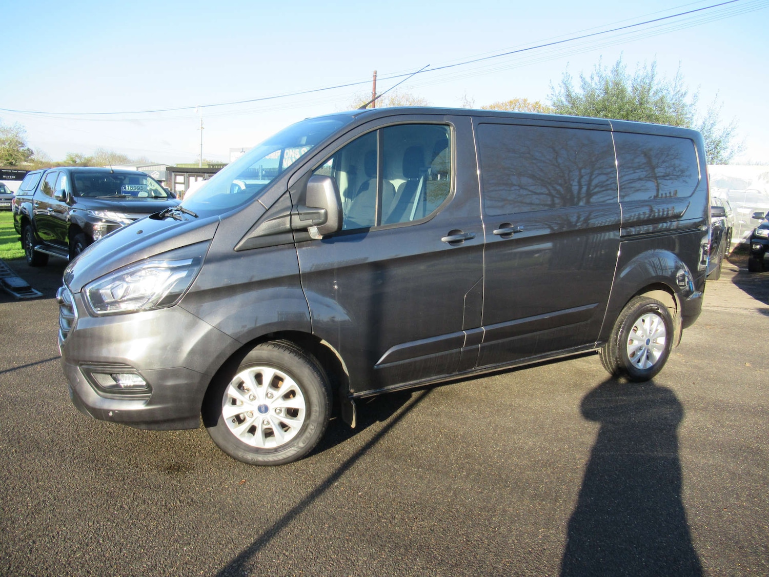 Used Ford Transit Custom 2023 for sale - 76693600: Photo 2