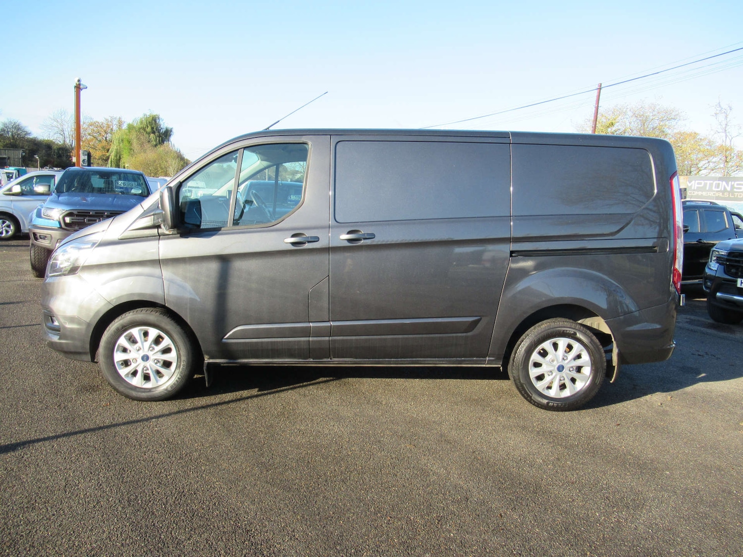 Used Ford Transit Custom 2023 for sale - 76693600: Photo 4