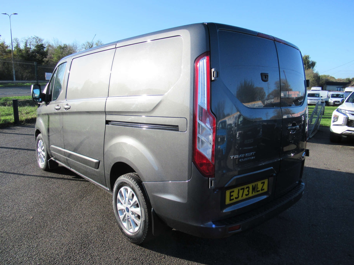 Used Ford Transit Custom 2023 for sale - 76693600: Photo 8
