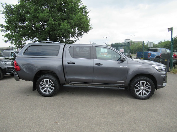 Used Toyota Hilux 2020 for sale - 75622454: Photo 15