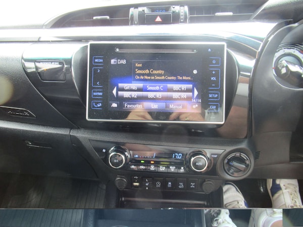 Used Toyota Hilux 2020 for sale - 75622454: Photo 27