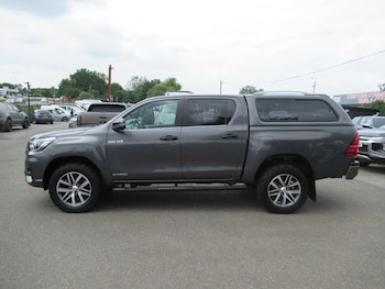 Used Toyota Hilux 2020 for sale - 75622454: Photo