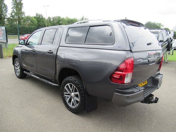 Used Toyota Hilux 2020 for sale - 75622454: Photo 8