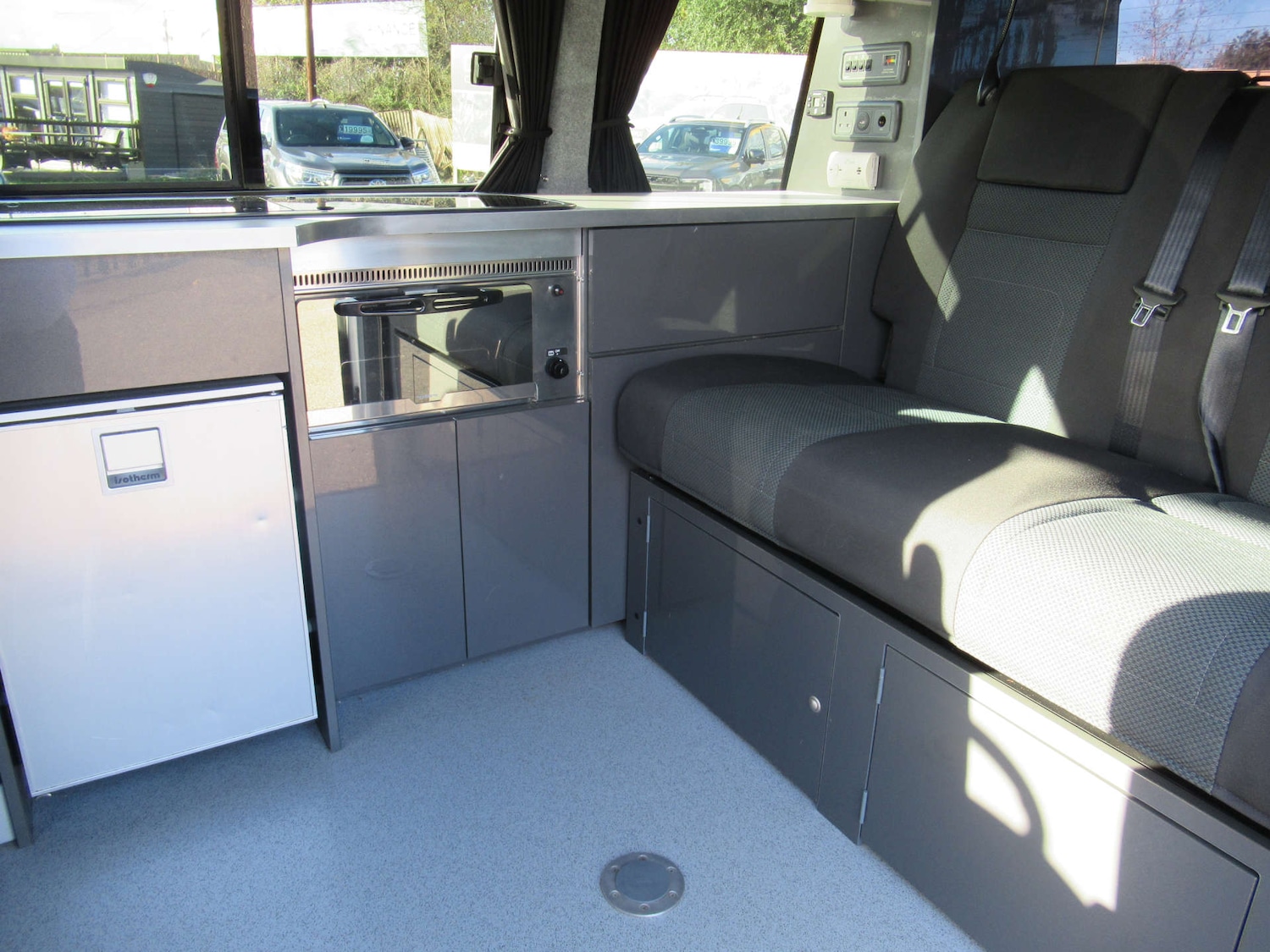 Used Volkswagen Transporter 2019 for sale - 76384142: Photo 7